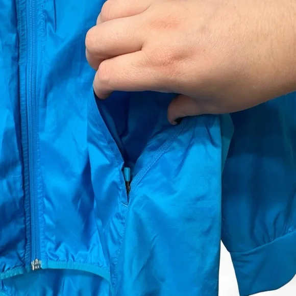 Adidas Lightweight Running Windbreaker Jacket - Picture 4 of 8